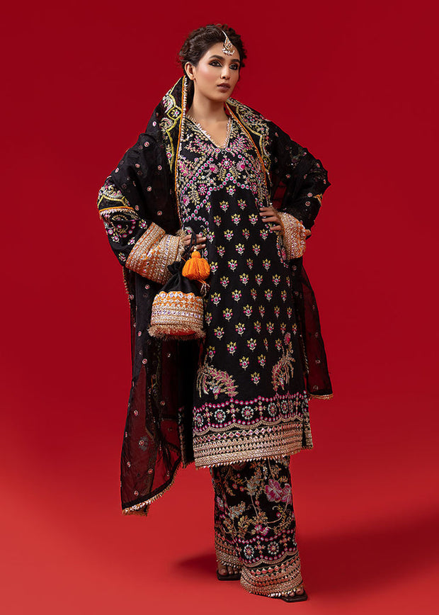 Pakistani Black Dress in Salwar Kameez Dupatta Style