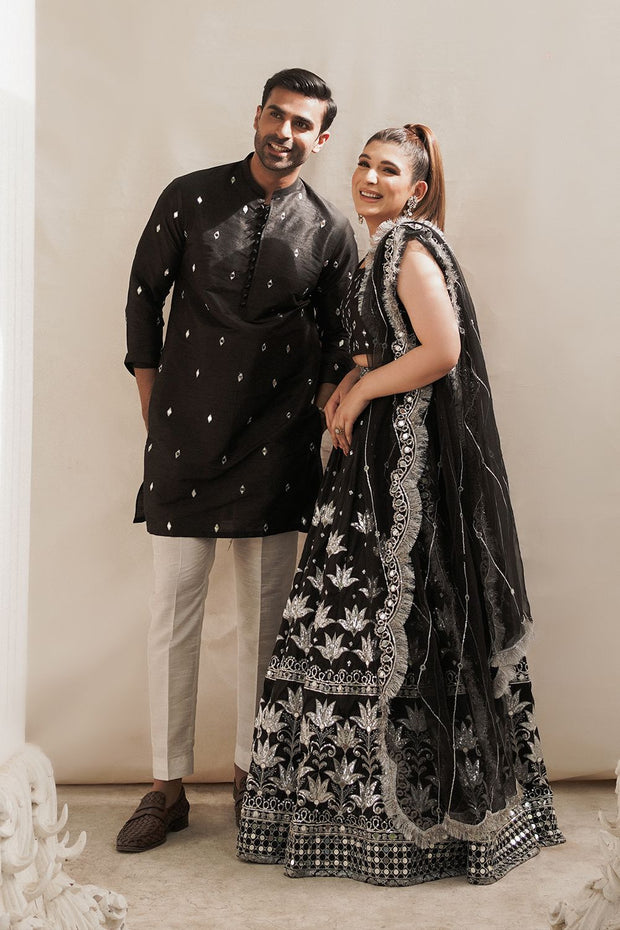 Pakistani Bridal Black Lehenga Choli Dupatta Dress