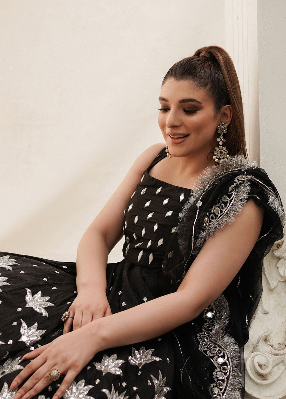 Exquisite Black Pakistani Bridal Lehenga Choli for Weddings