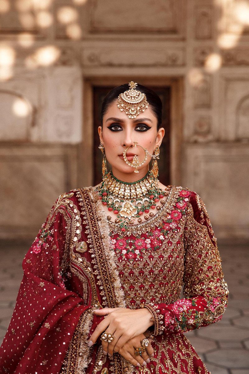 Elegant Tena Durrani Pakistani Bridal Dress in Pishwas Style