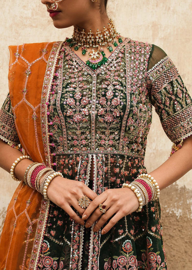 Pakistani Bridal Dress in Traditional Pishwas and Dupatta Style
