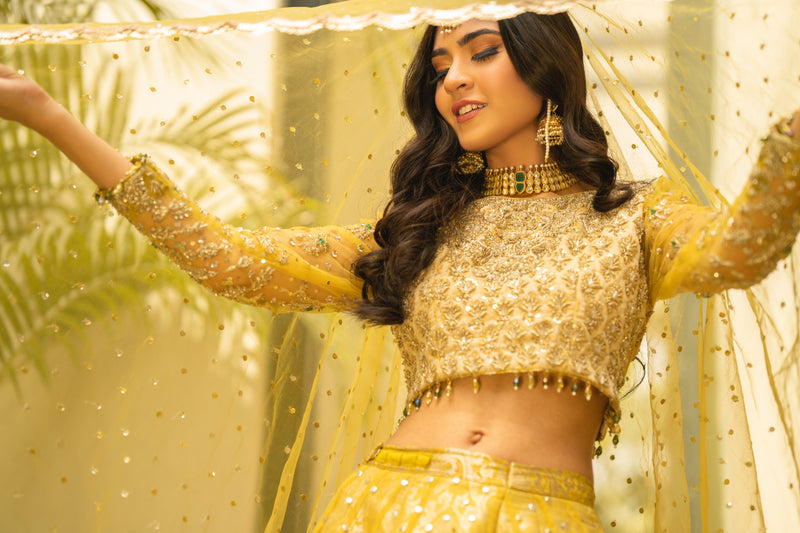 Exquisite Yellow Pakistani Bridal Lehenga Choli for Weddings