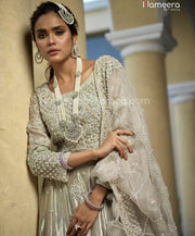Ravishing Pakistani White Wedding Lehenga Choli #BN544