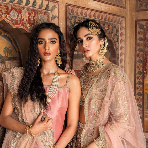 Pakistani Bridal Pink Lehenga Choli Dupatta Dresses