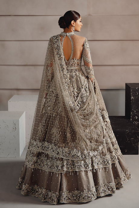 Elegant Grey Pakistani Bridal Pishwas Frock & Lehenga