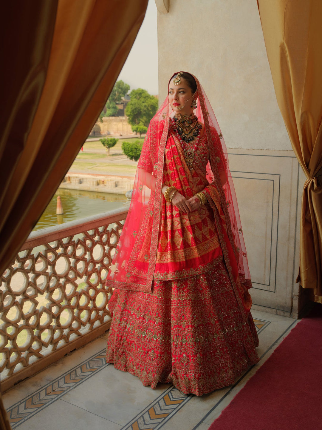 Elegant Pakistani Bridal Red Lehenga Choli Dupatta
