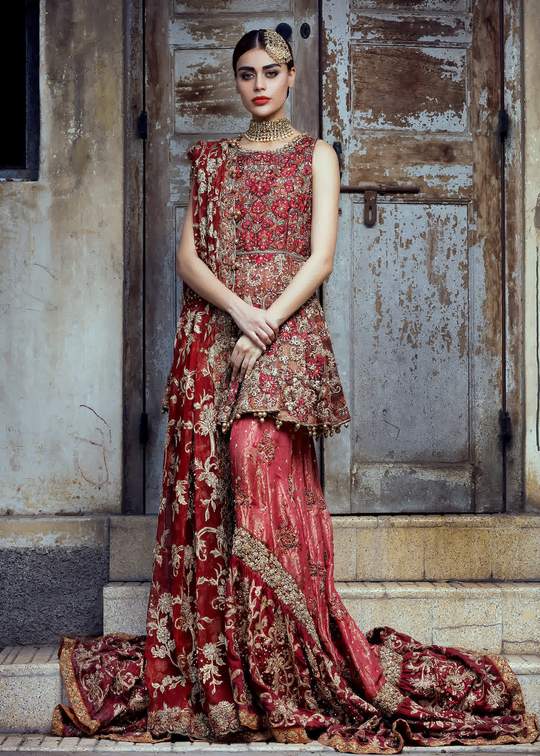 Pakistani Bridal Red Wedding Outfit