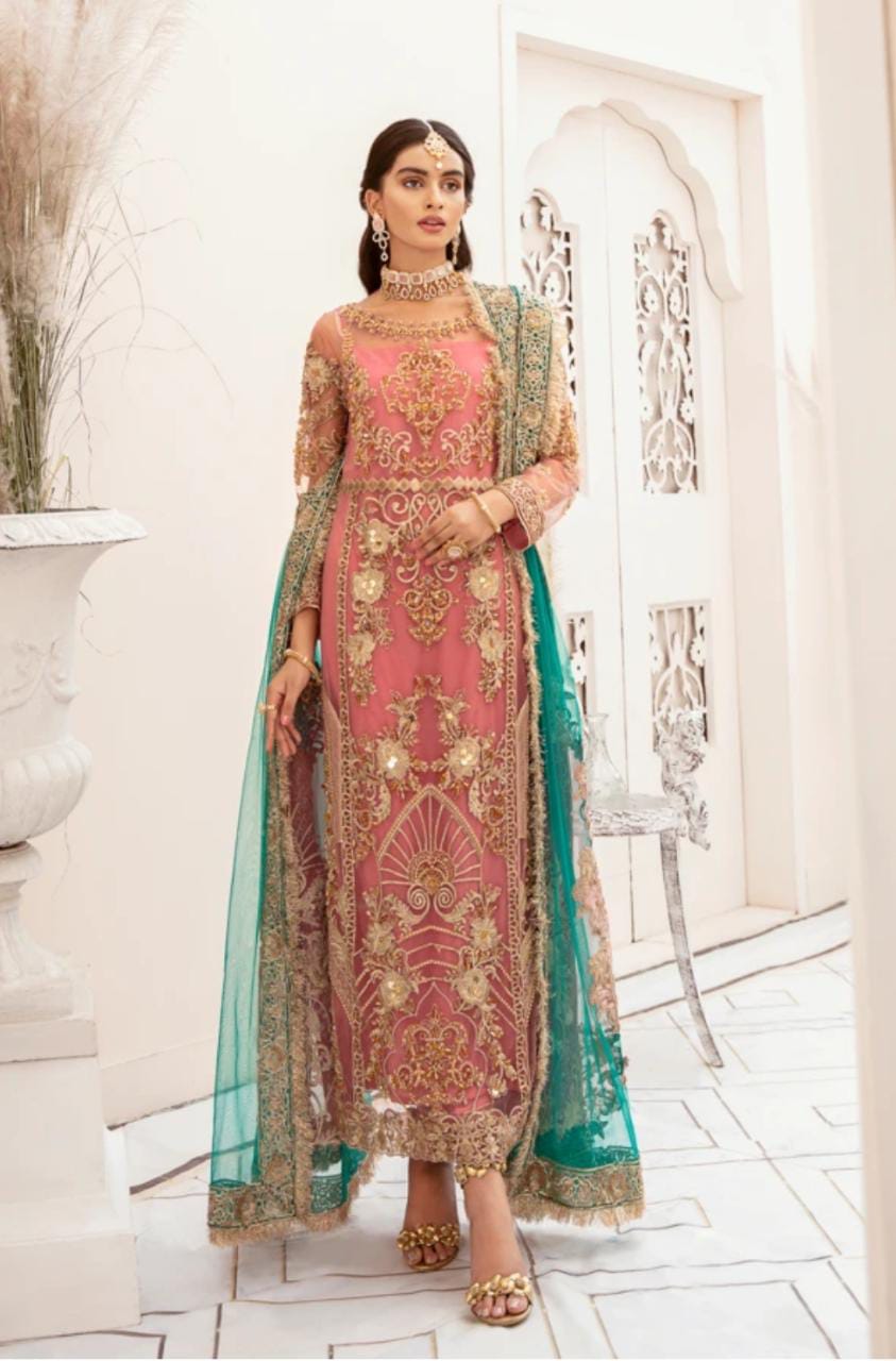 Pakistani Festive Chiffon Wear in Peachy Pink Color 