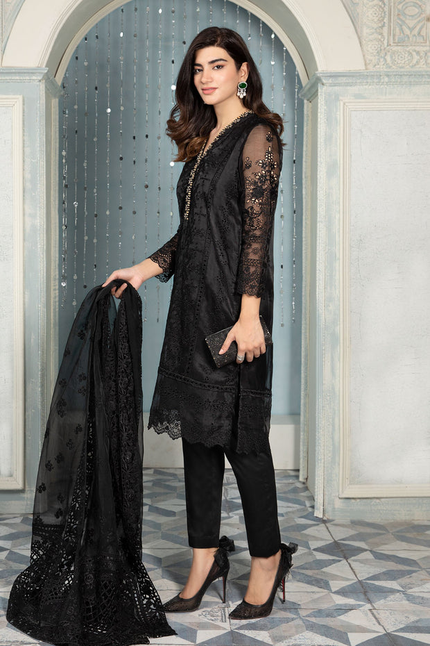 Pakistani Dress in Black Salwar Kameez Style