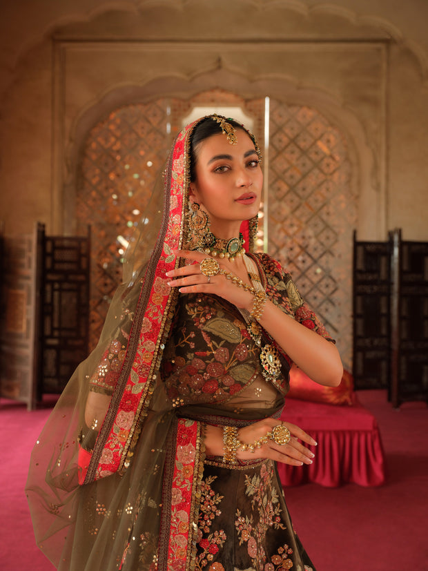 Pakistani Dress in Bridal Floral Lehenga Choli Style Online