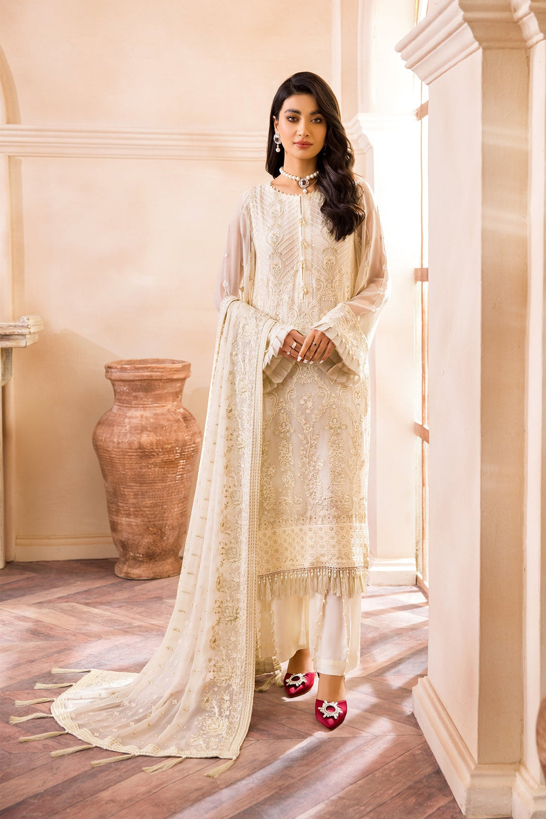 Pakistani Fancy Dress with Intricate Details