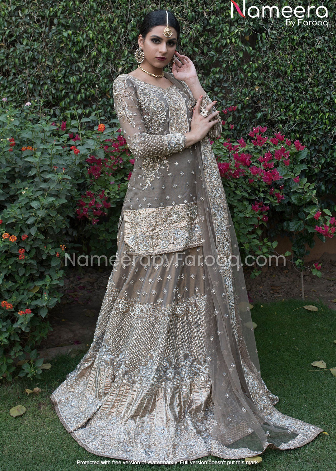 Pakistani Kameez Lehenga for Wedding Party Wear