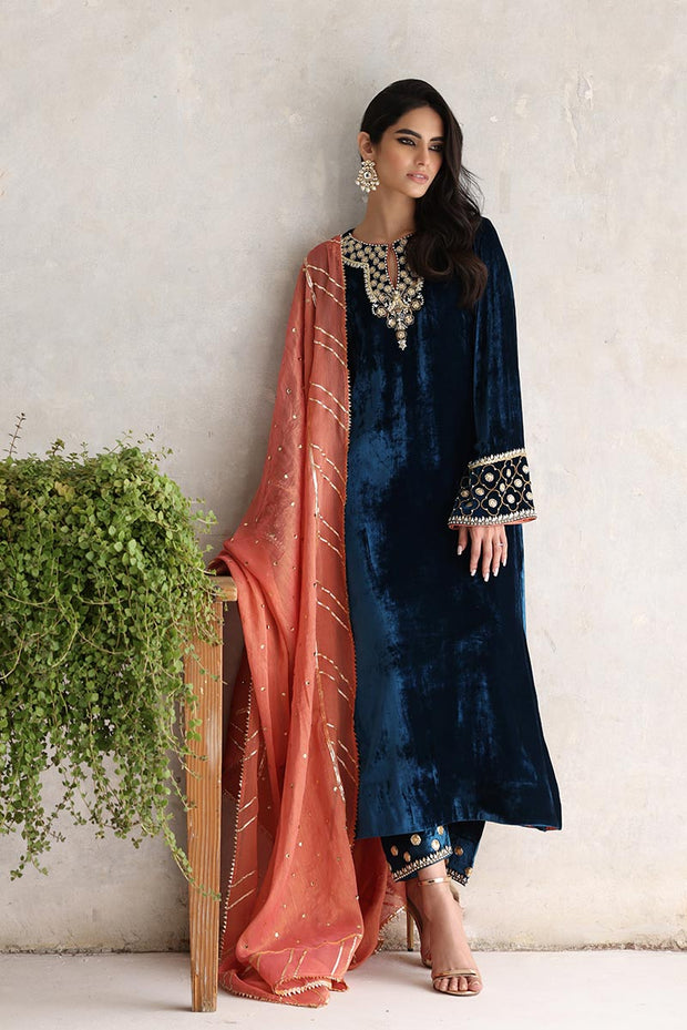 Pakkistani Kameez Shalwar