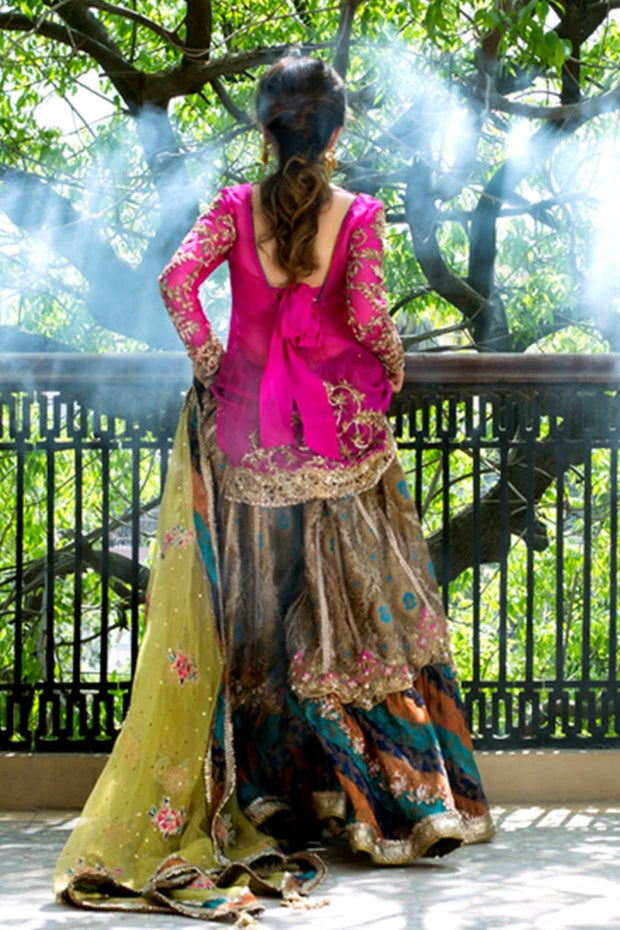 Pakistani Latest Lehnga for Wedding Backside Look
