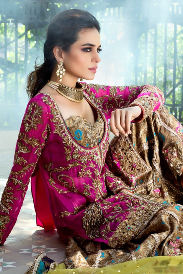 Pakistani Latest Lehnga for Wedding Close Up