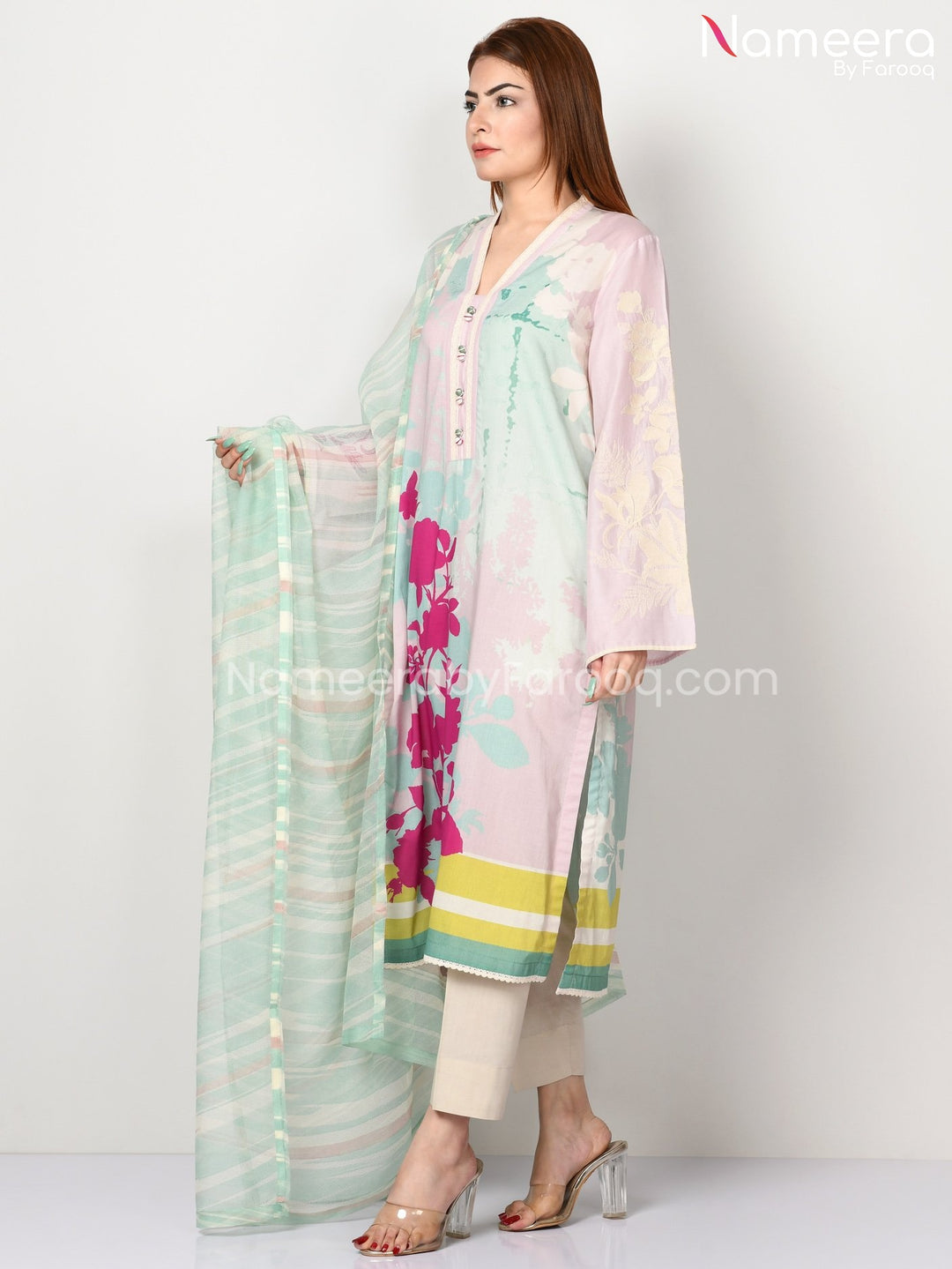 Pakistani Lawn Dresses