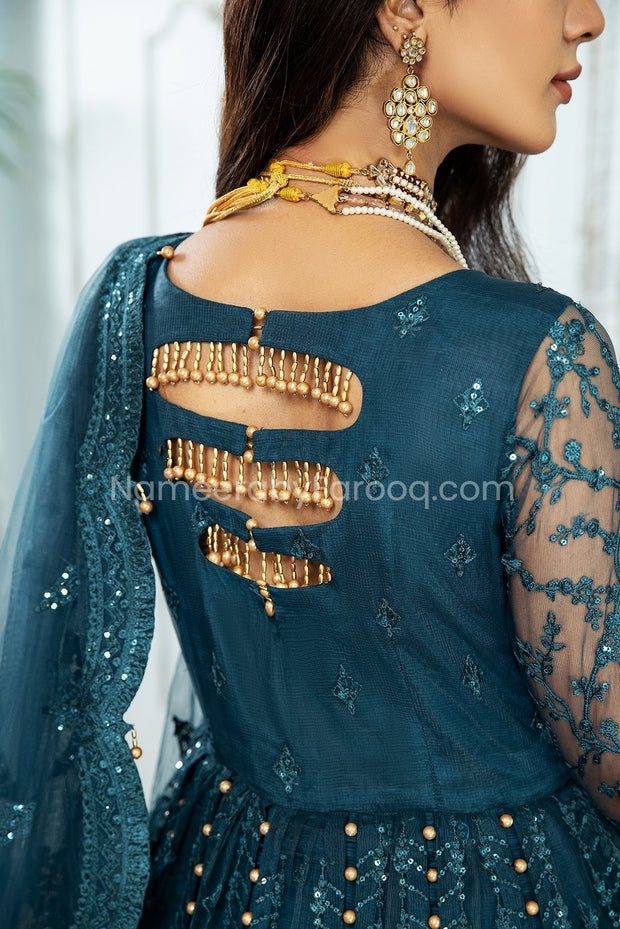 akistani axi Dress