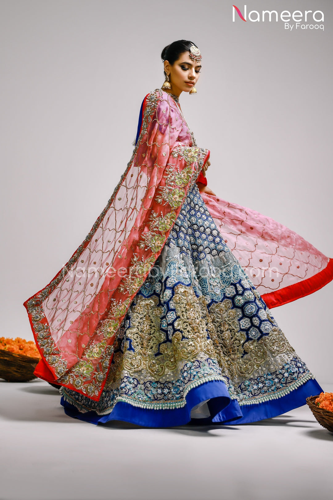 Pakistani Mehndi Lehenga online
