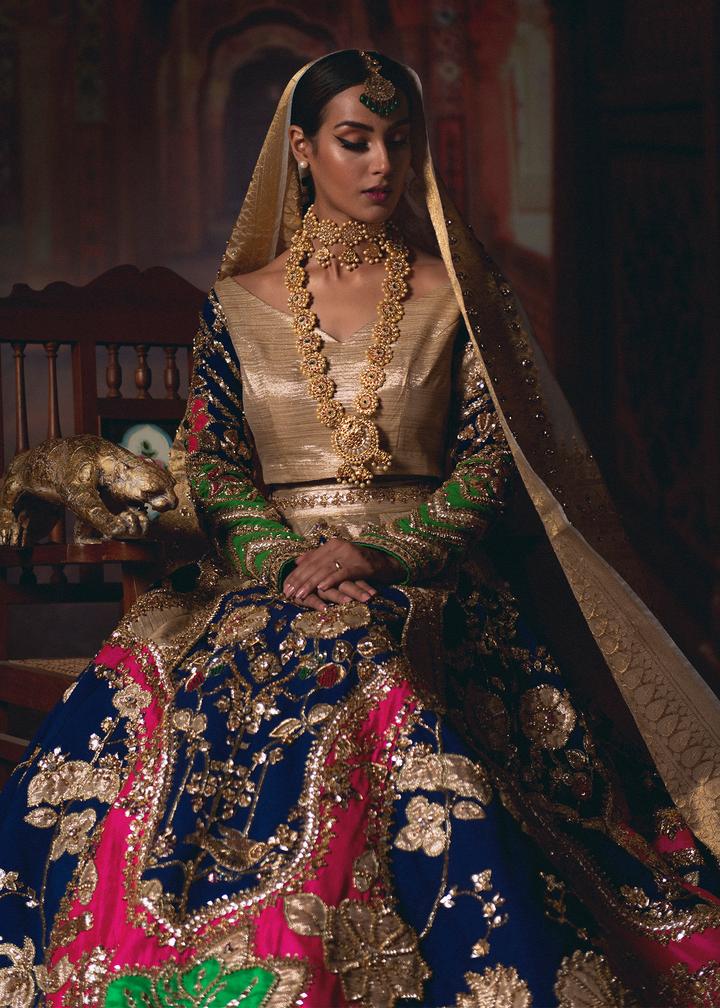 Pakistani Mehndi Lehnga Dresses Online
