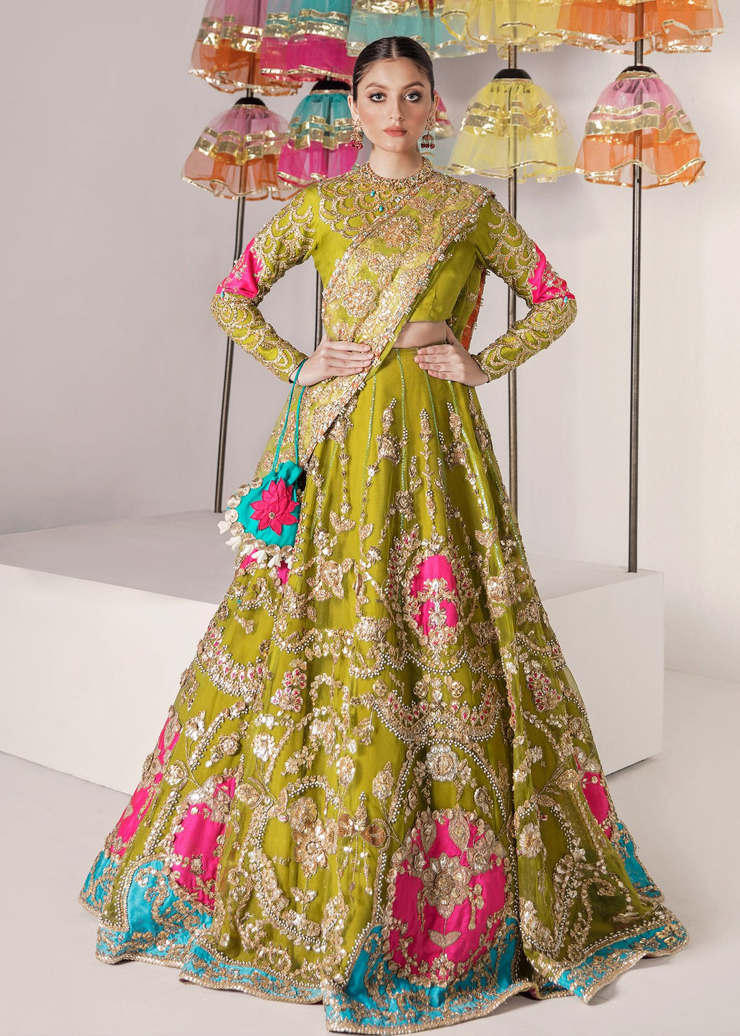 Pakistani Mehndi Lehnga Outfit for Bride 