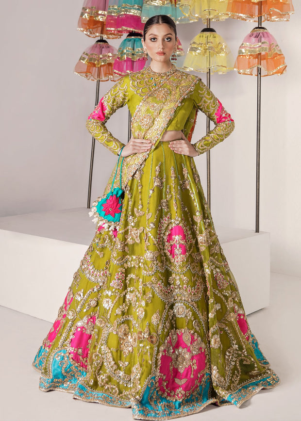 Pakistani Mehndi Lehnga Outfit for Bride 