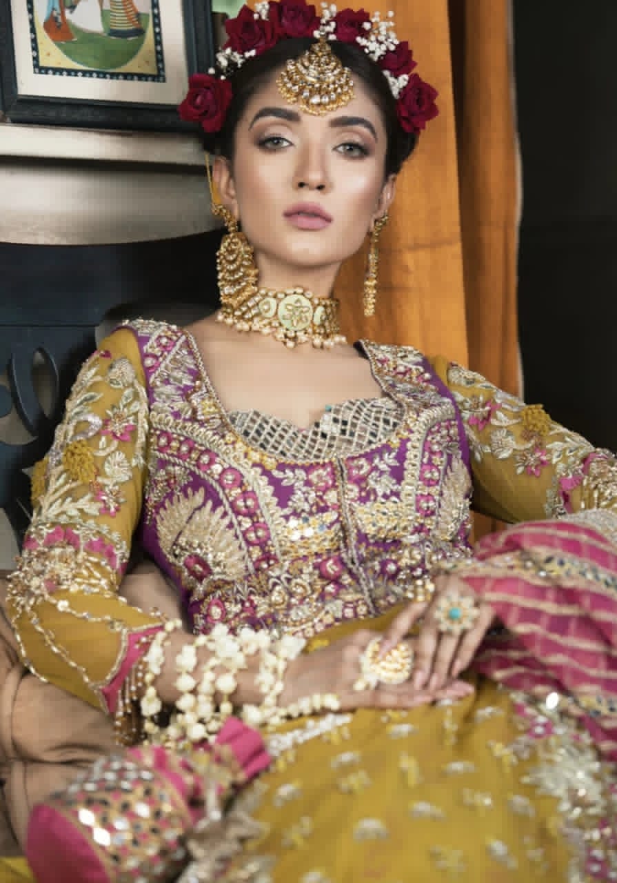 Pakistani Mustard Mehndi Wear #Y6238