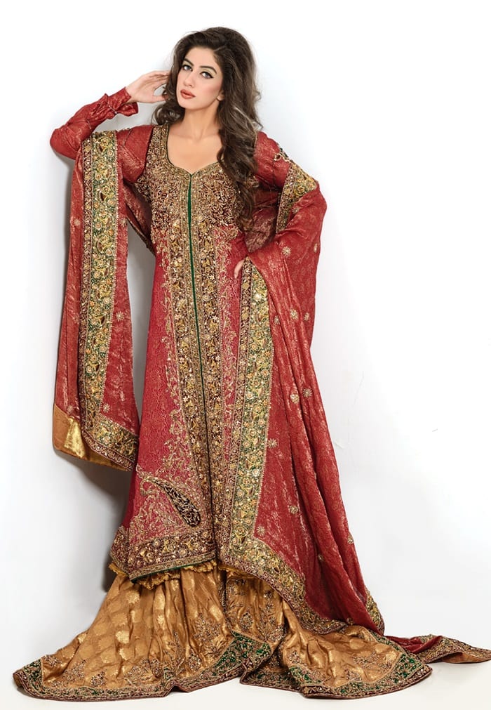 Pakistani Open Shirt Lehnga in Red Color
