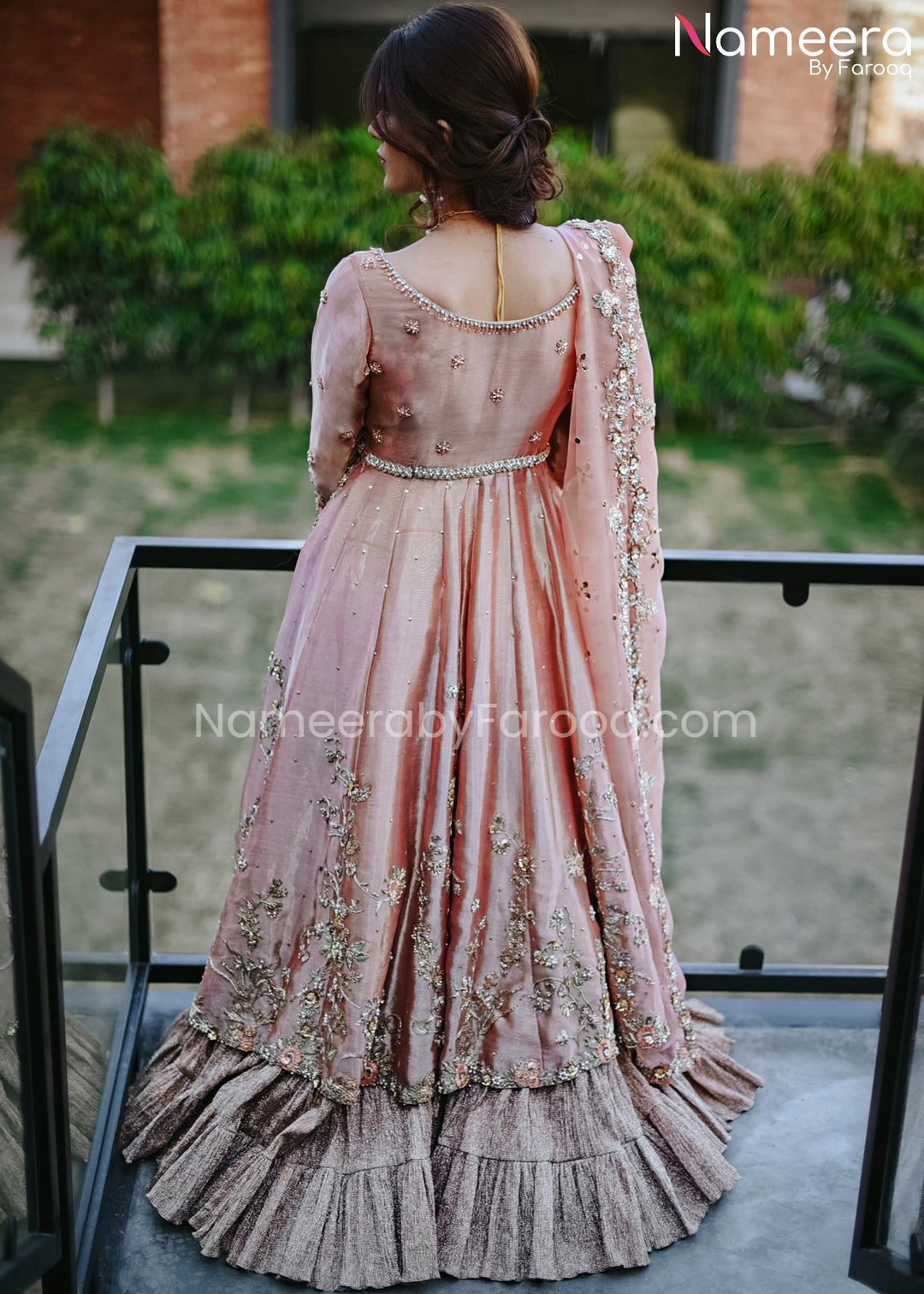 Pakistani Pishwas