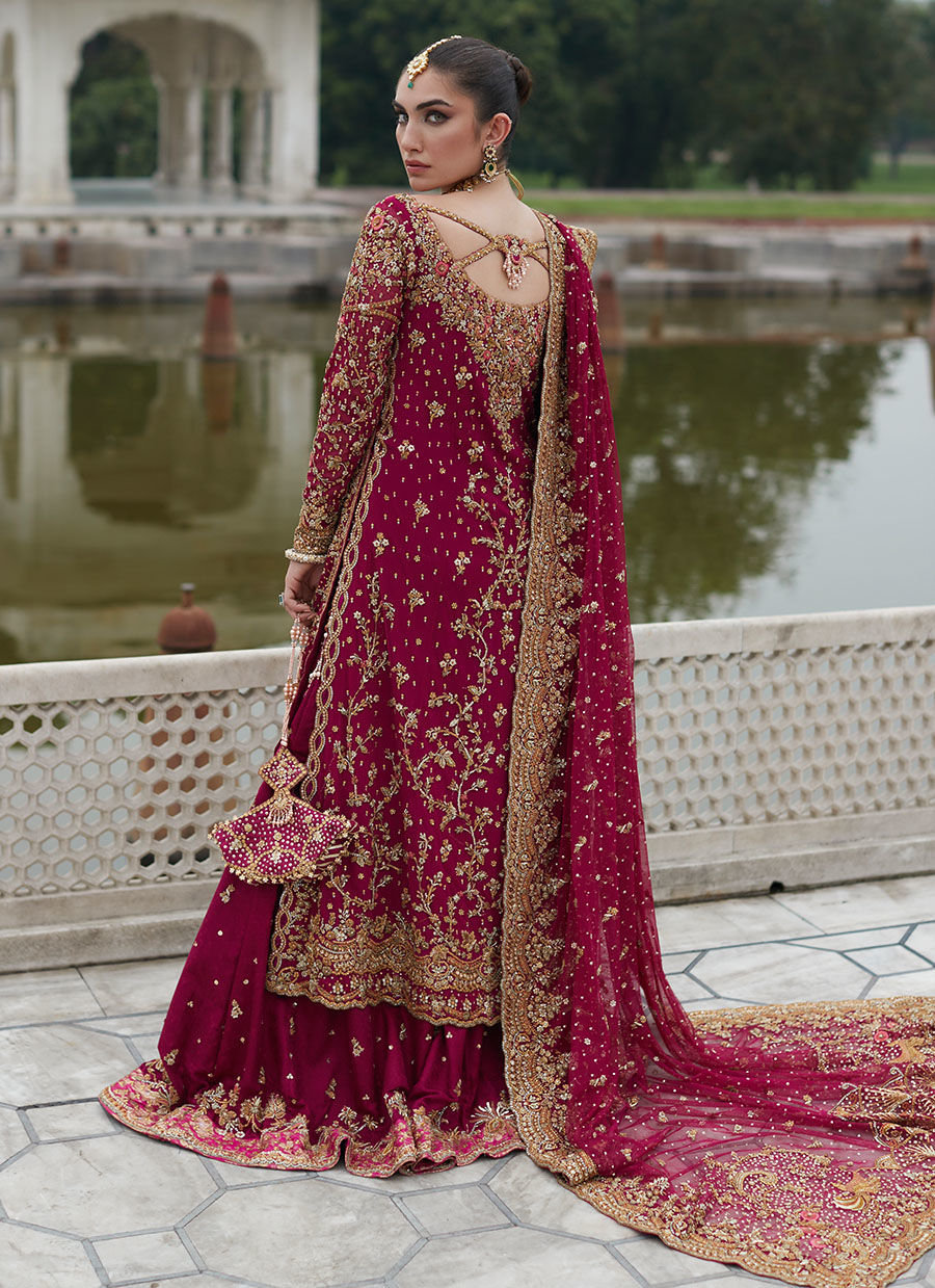 Red Golden Lehenga Kameez for Pakistani Bridal 2022