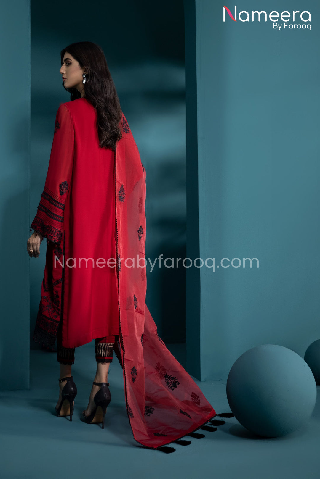 Pakistani Salwar Kameez