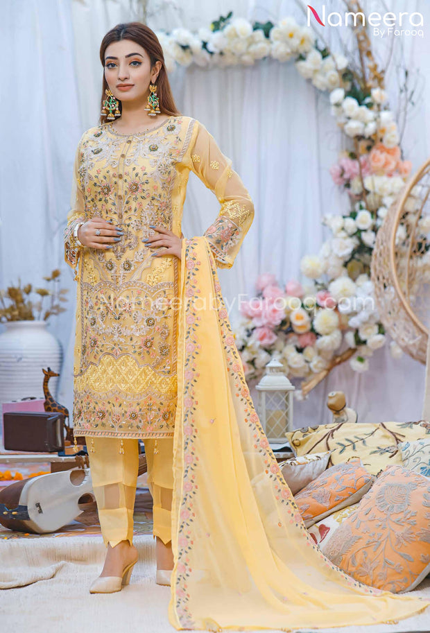 Pakistani Traditional Dress in Yellow Shade Latest