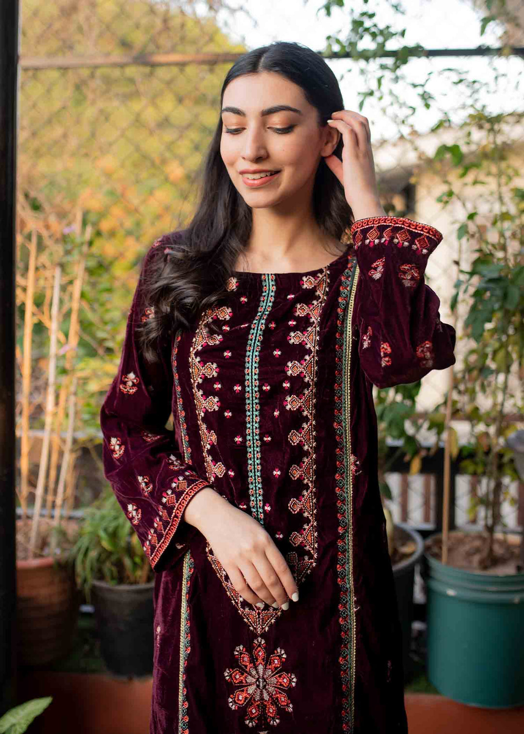 Pakistani Velvet Dress with Fine Embroidery Online 2021 MEDIUM