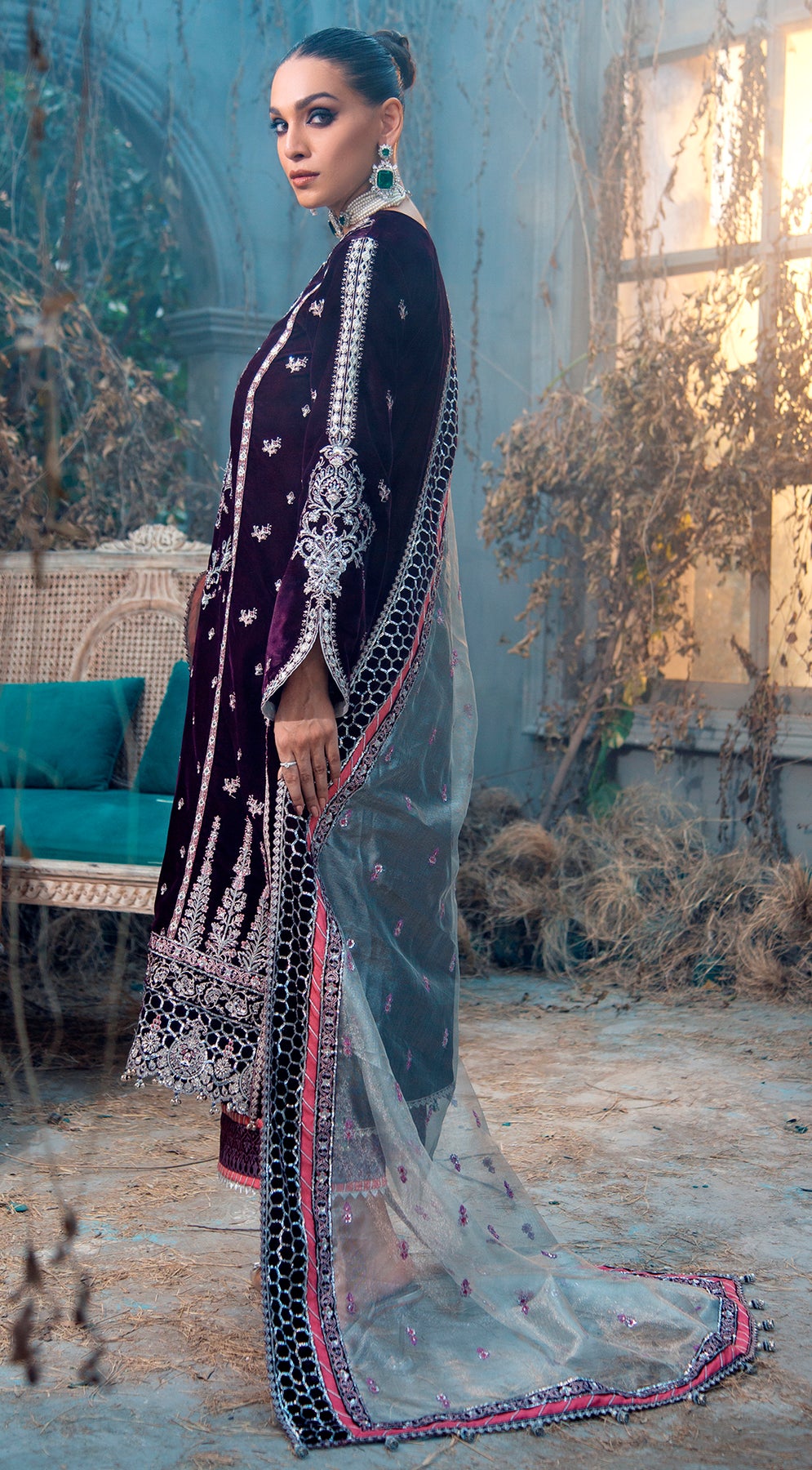 Pakistani Velvet Salwar Kameez