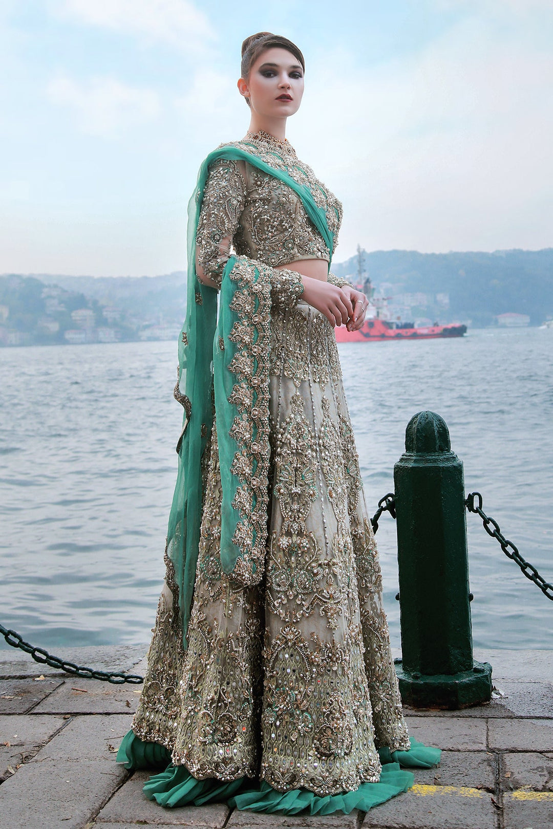 Pakistani Walima Lehenga Choli Dupatta Dress
