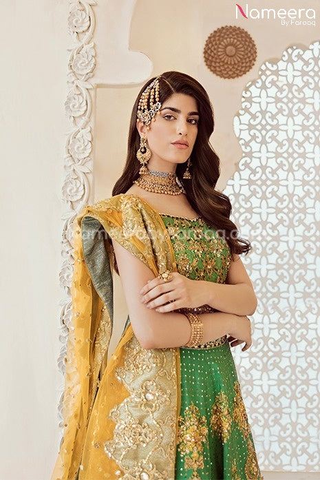 Pakistani Wedding Choli Lehenga for Girls 2021 Front Look