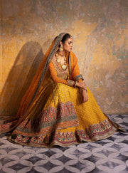 Pakistani Wedding Dress Yellow Lehenga Pishwas for Pakistani Bride 2023