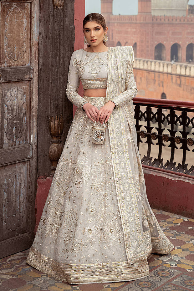 Pakistani Wedding Dress in Royal Pishwas Frock Dupatta Style