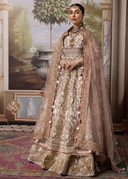 Pakistani Wedding Dress in Traditional Pishwas and Lehenga Style
