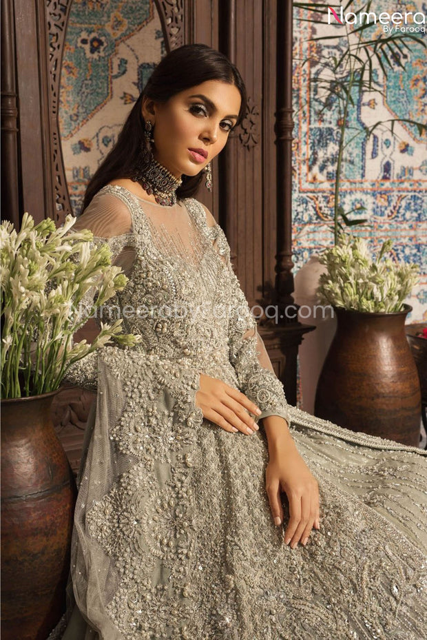 Pakistani Wedding Lehenga Dress for Bride Online Close Up