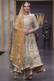 Pakistani Bridal Anarkali Froke in Gold Color for Wedding Frontlook