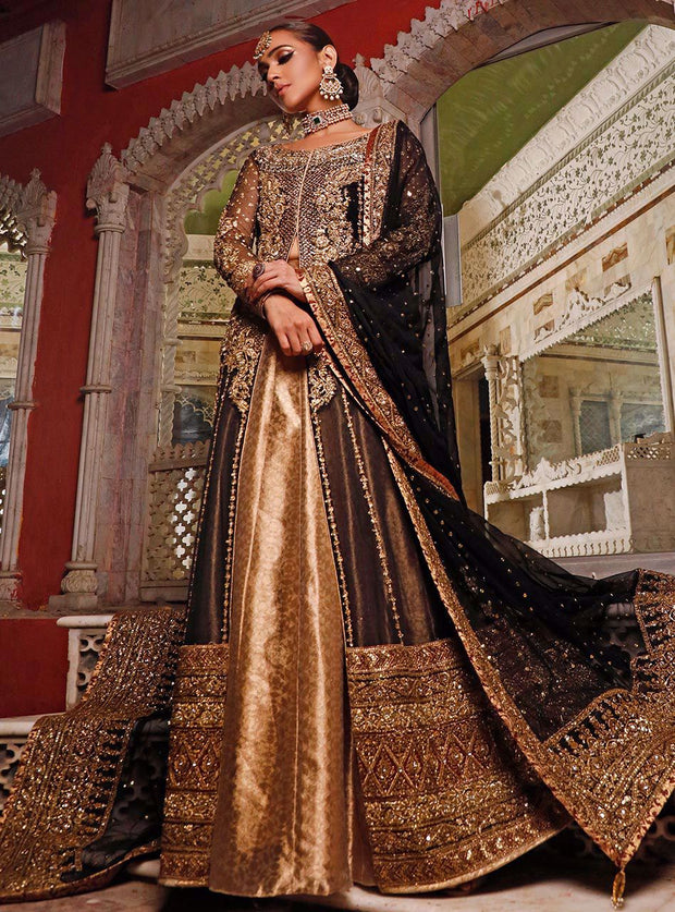 Pakistani Bridal Dress in Black Color for Wedding Overall Look