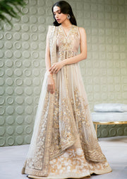 Pakistani Bridal Ivory Color Lehnga for Wedding