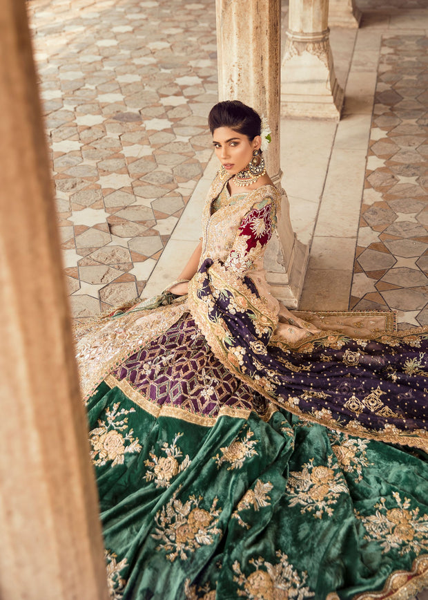 Pakistani Bridal Trail Lehnga for Wedding 