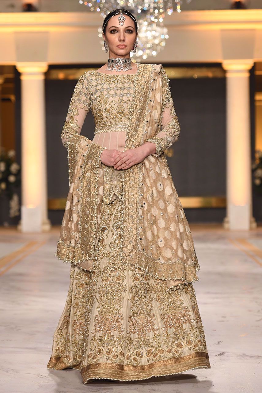 Pakistani Short Peplum Lehnga for Wedding Complete Look