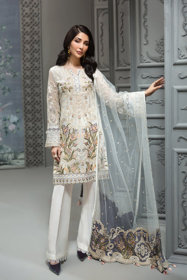 Pakistani White Chiffon Dress for Party Front Look