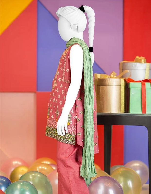 Baby girl kurta shalwar for the event of Eid 1