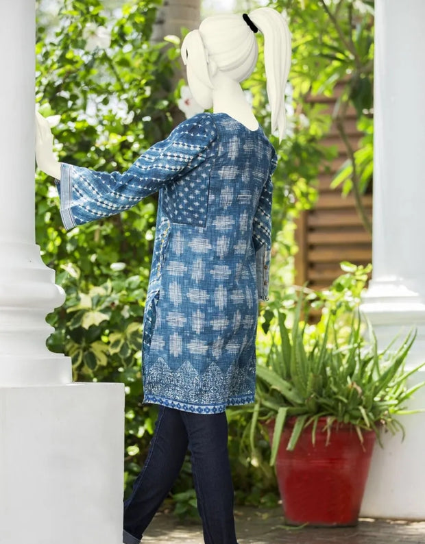 Pakistani girls kurta as a casual wear 2