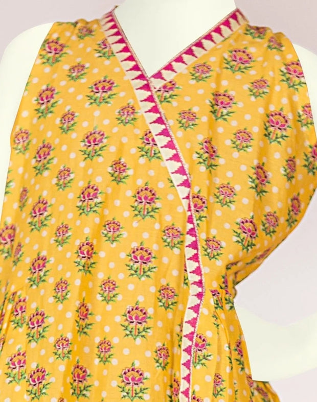 Pakistani kidz dress of yellow colour 1