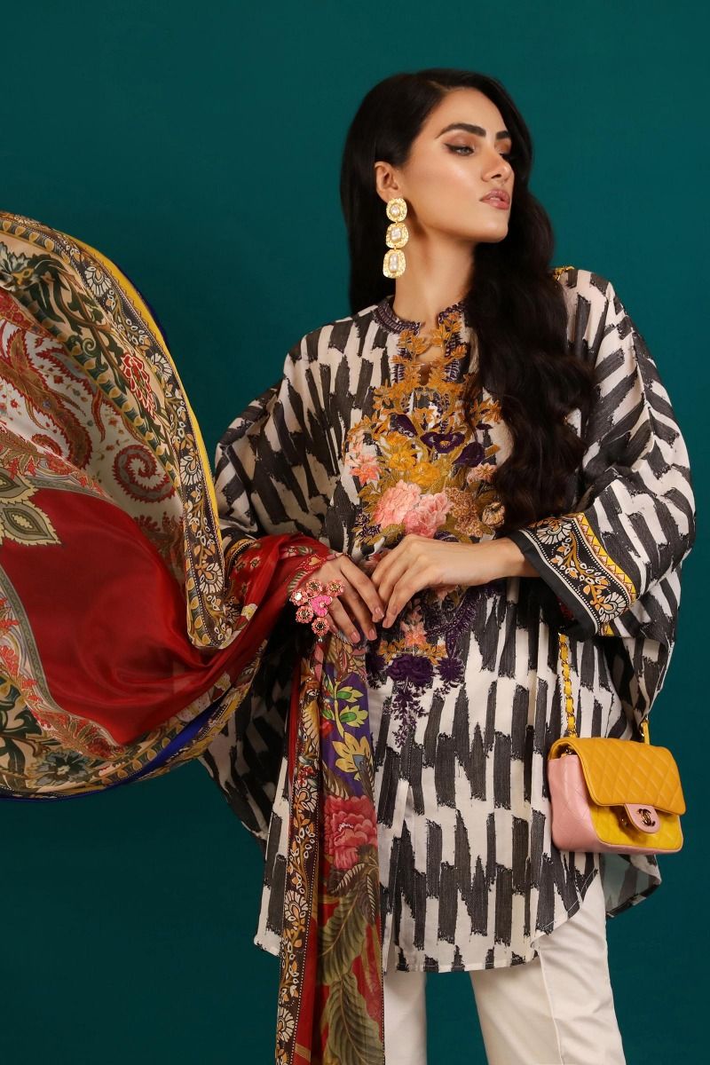Beautiful Pakistani woven outfit for casual wear in off-white color