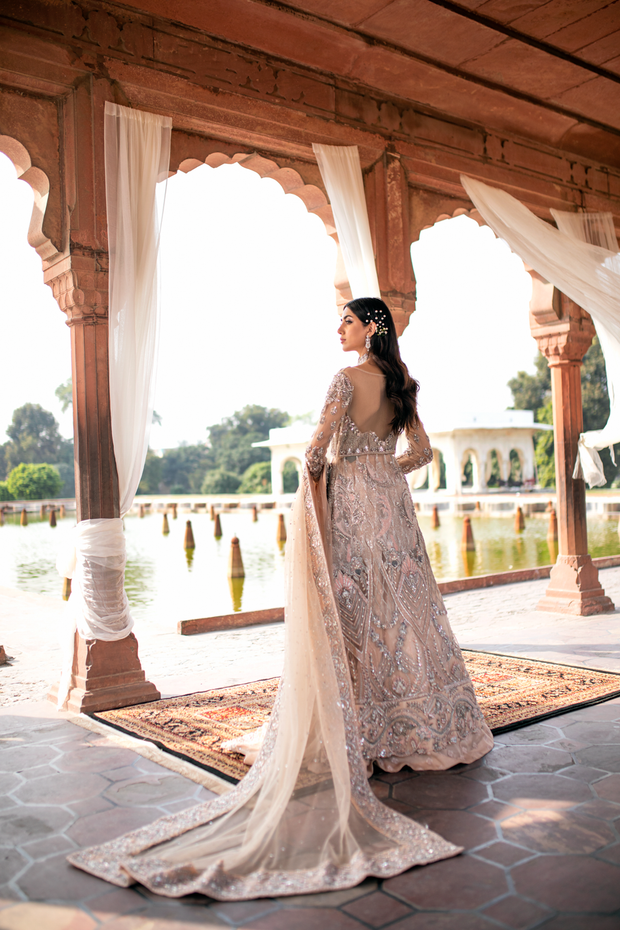 Pink Dulhan Dress Gown Pakistani Wedding Dress